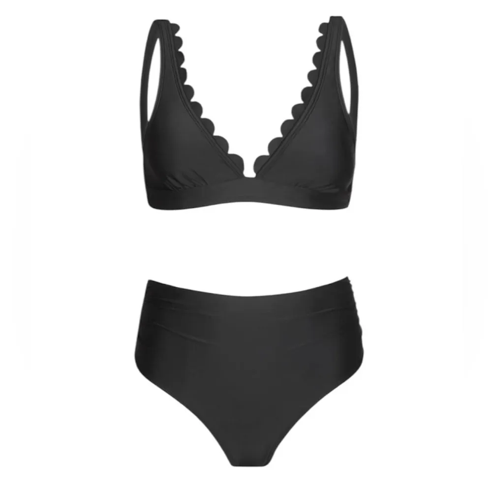 Cupshe Black Scalloped V-Neck High-Waisted Bikini New With Tags. - Image 4