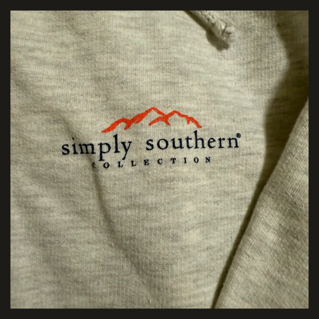 Simply Southern Hoodie Small Peace Love Mountains Jeep Dog Graphic Pullover Gray - Image 5