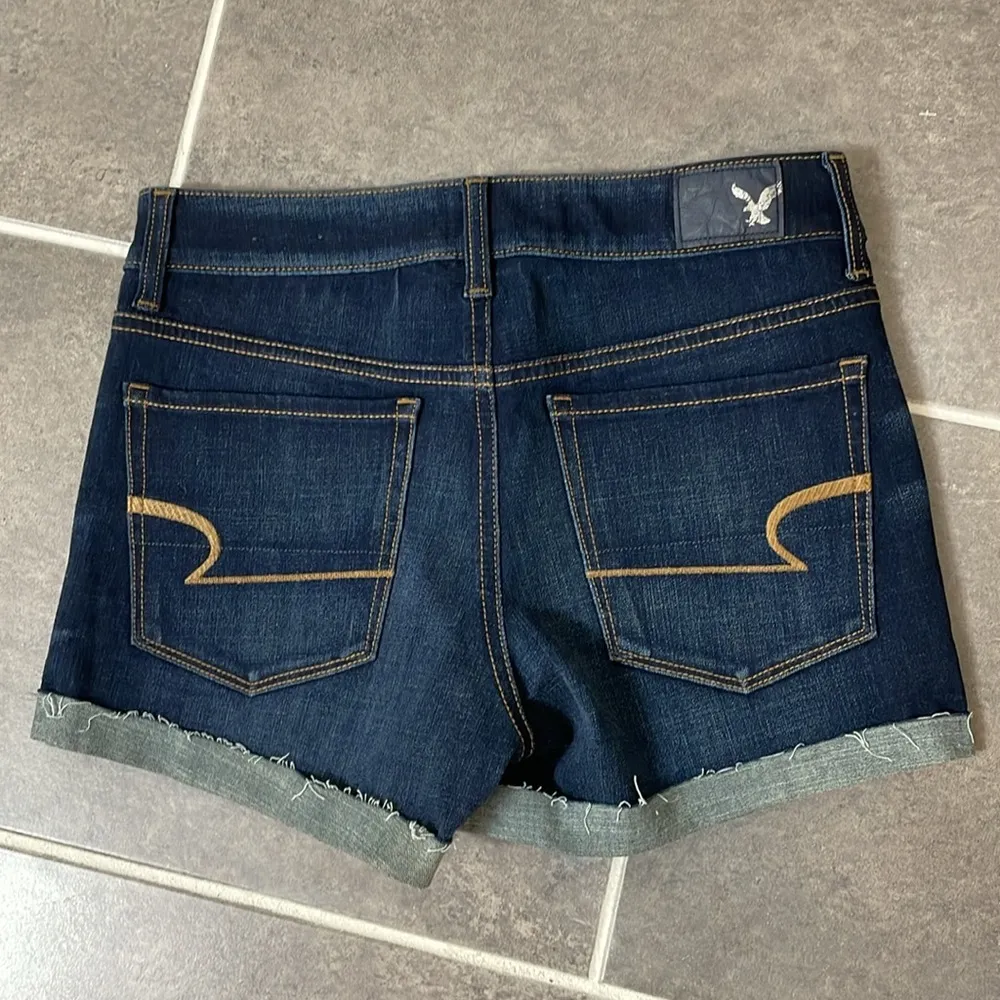 American Eagle 360 Super Stretch Hi-Rise Shortie size 6 - Image 2