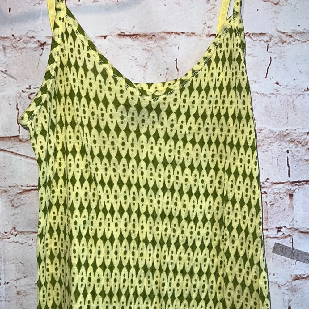Free people Y2K tank cami adjustable strap mini pull over all over print yellow - Image 2