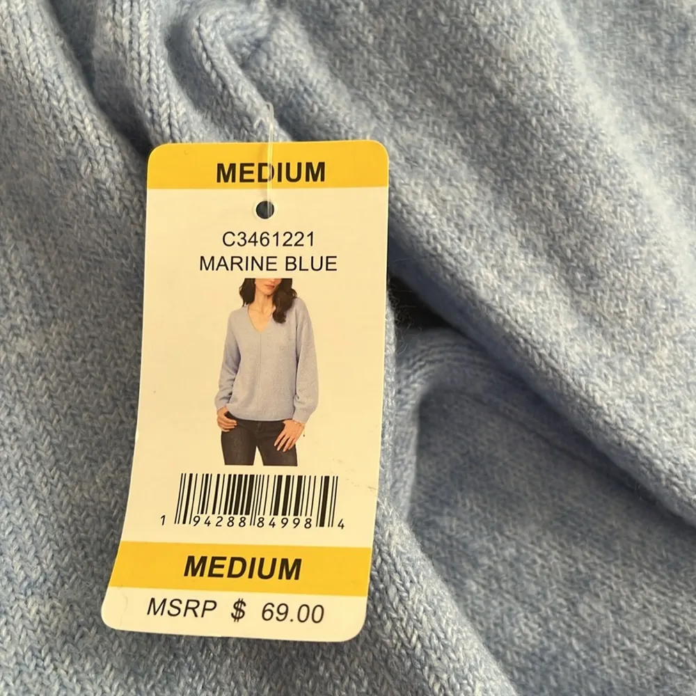 Vince Camuto sweater size M - Image 5