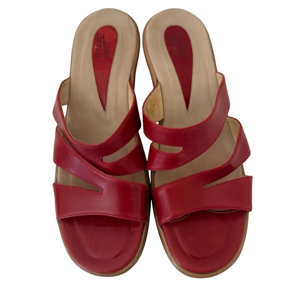 Dansko Red Avril Strappy Slide Leather Sandals Leather Wedge LKNW SZ 39 - Image 3