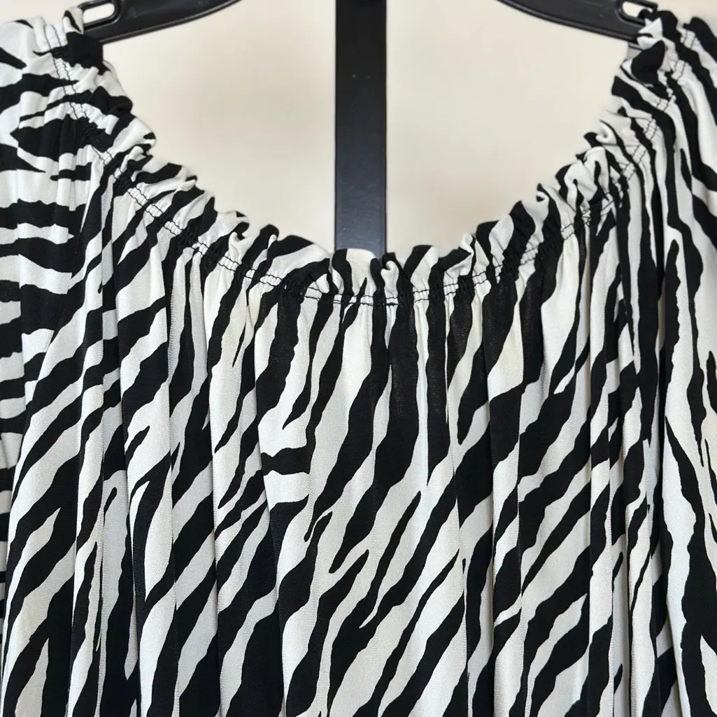 Women’s XL Zebra Print Blouse Jon Den Black White Smocked Hem Pullover Top - Image 7