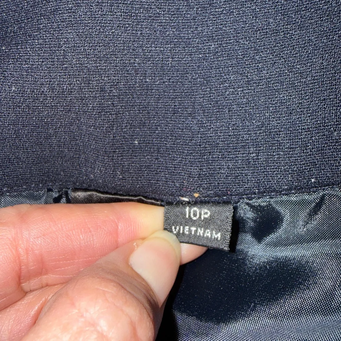 Tahari Navy Pencil Skirt Sz 10P - Image 4