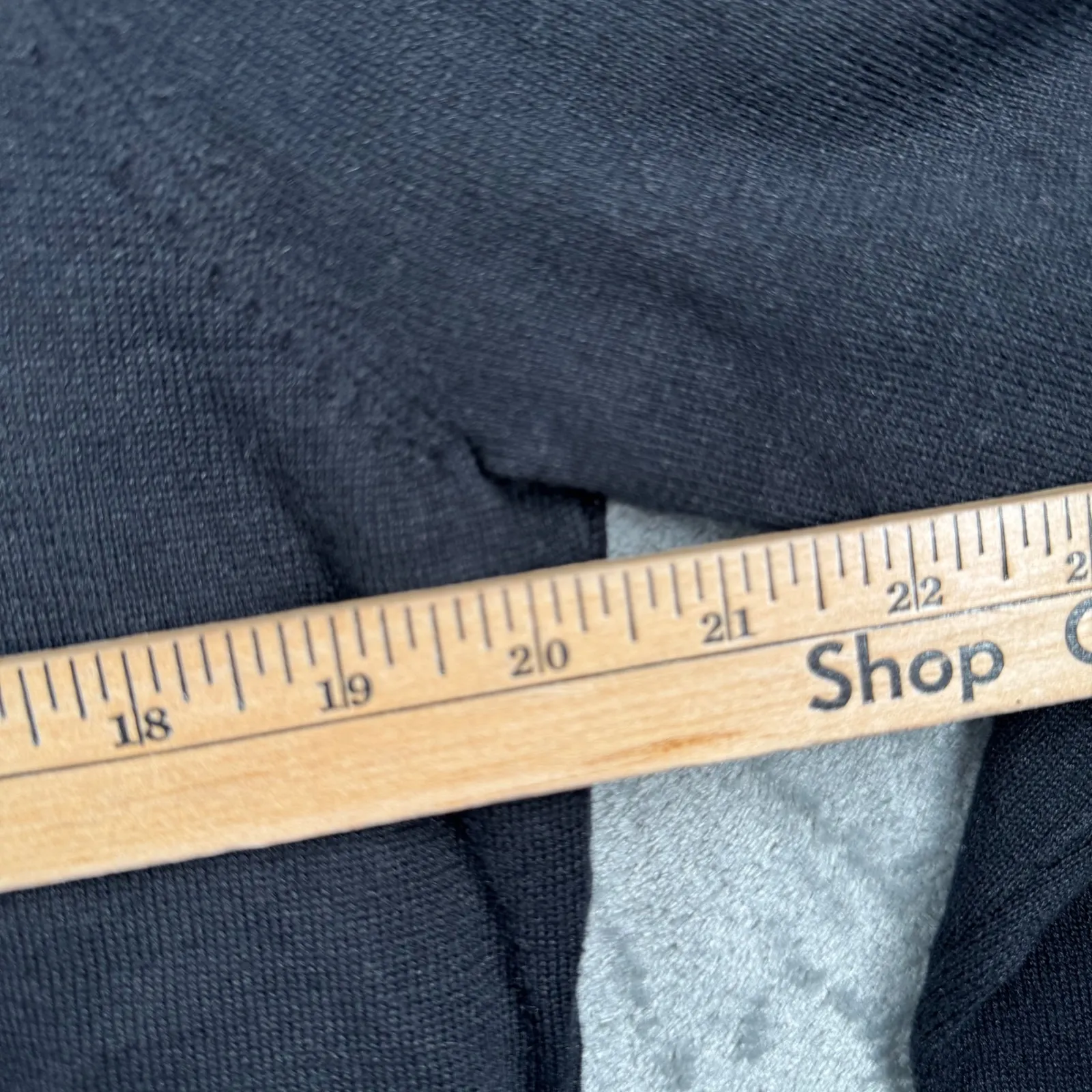 Jack B Quick Sweater XL Black Red Green Sequin Ornament Magic Holiday Sparkly - Image 10