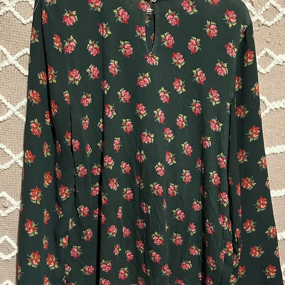 Ann Taylor LOFT Floral Dress Shirt Blouse Business Casual - Image 5