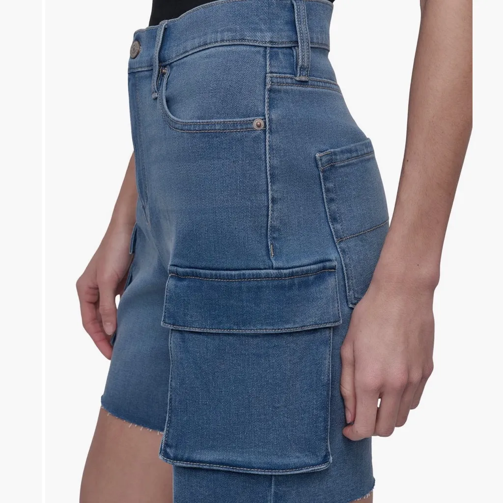 DKNY Blue Women's Cargo Shorts Color Jsz Millstone - Image 3