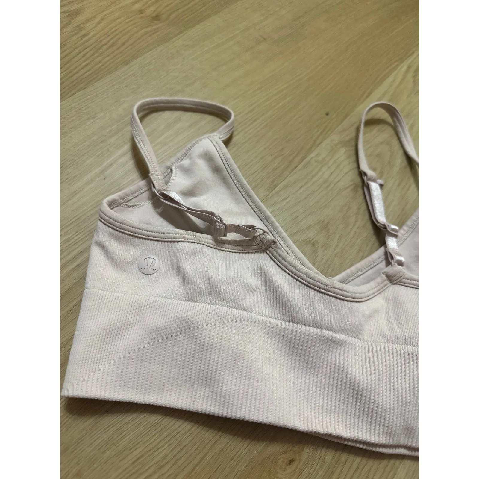 Lululemon tan sports bra - Image 3