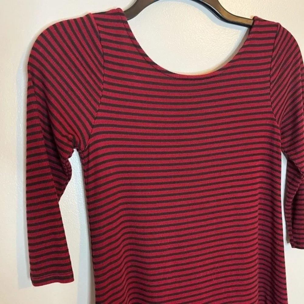 Ing Women’s Red and Black Striped Ribbed Dress Size Small - Image 4