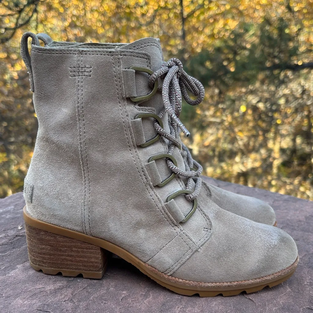 Sorel Cate Size 6.5/37.5 Women's Lace Up Ankle Boots Taupe Tan Suede Leather - Image 3