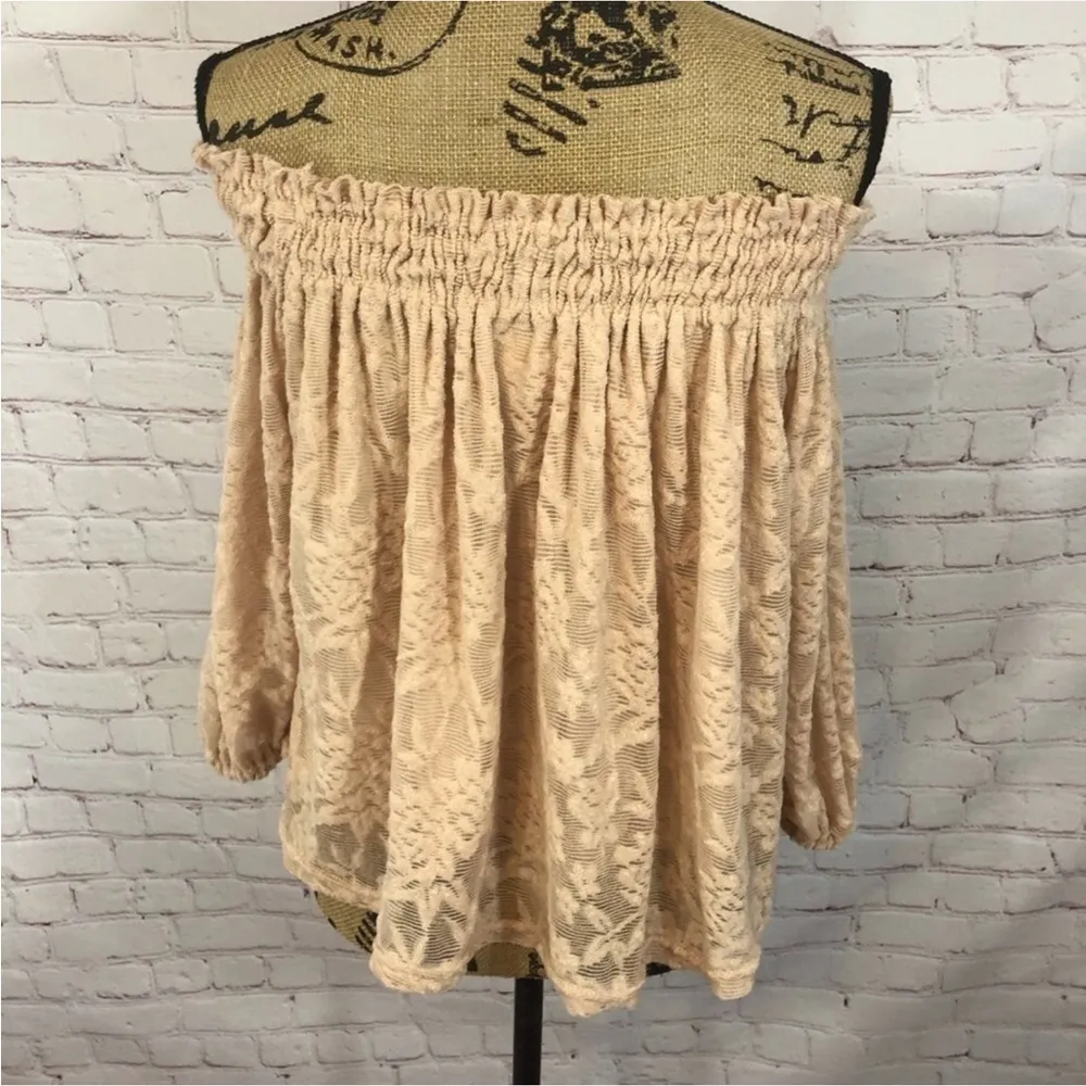 Deletta Blush Lace Off Shoulder Blouse - Image 4