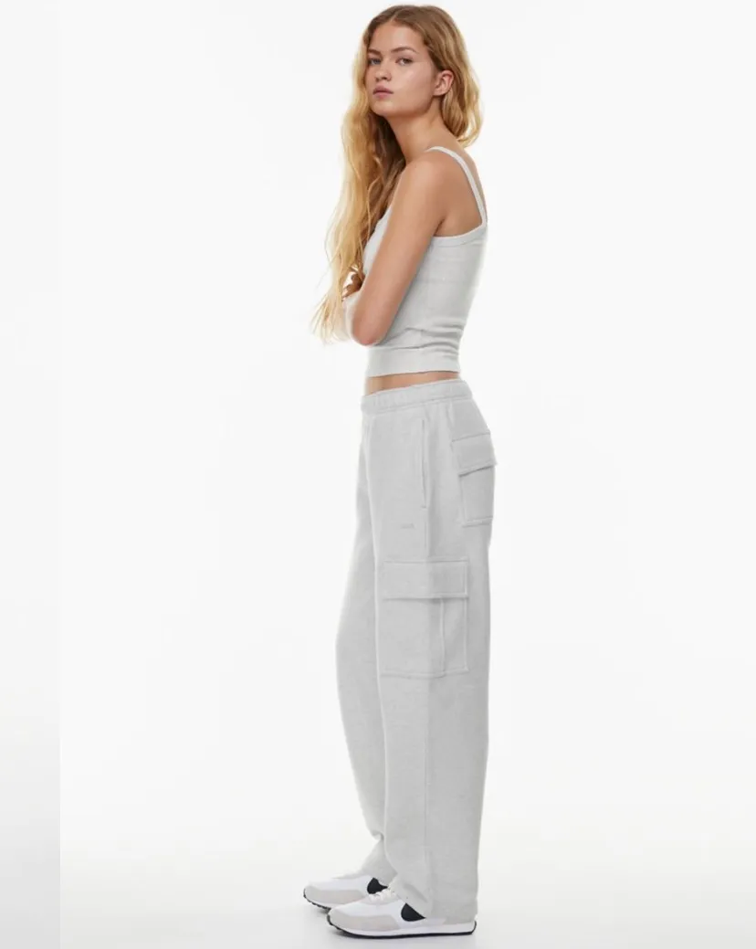Aritzia Tna Heather Cloud Cargo Sweatpants - Image 2