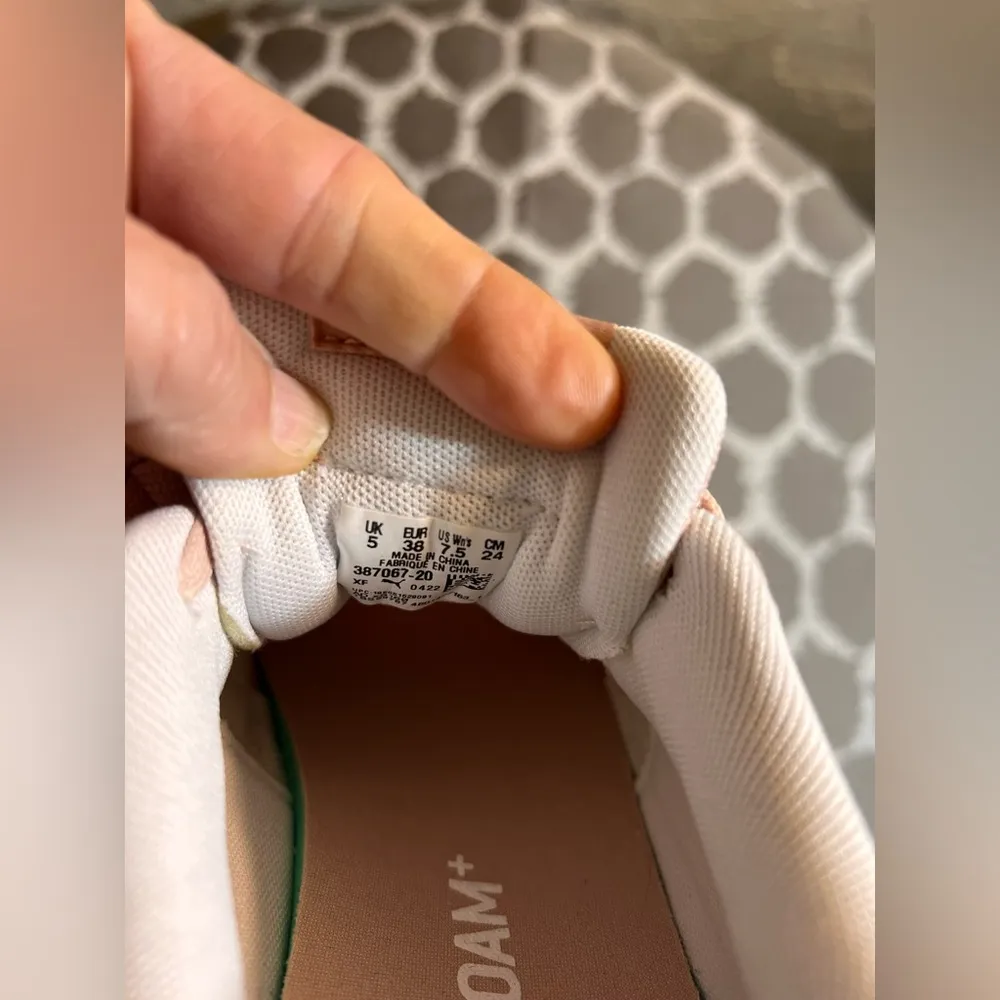 Puma Pink Sneakers NWT athletic athleisure summer colorful trendy tennis prep - Image 4