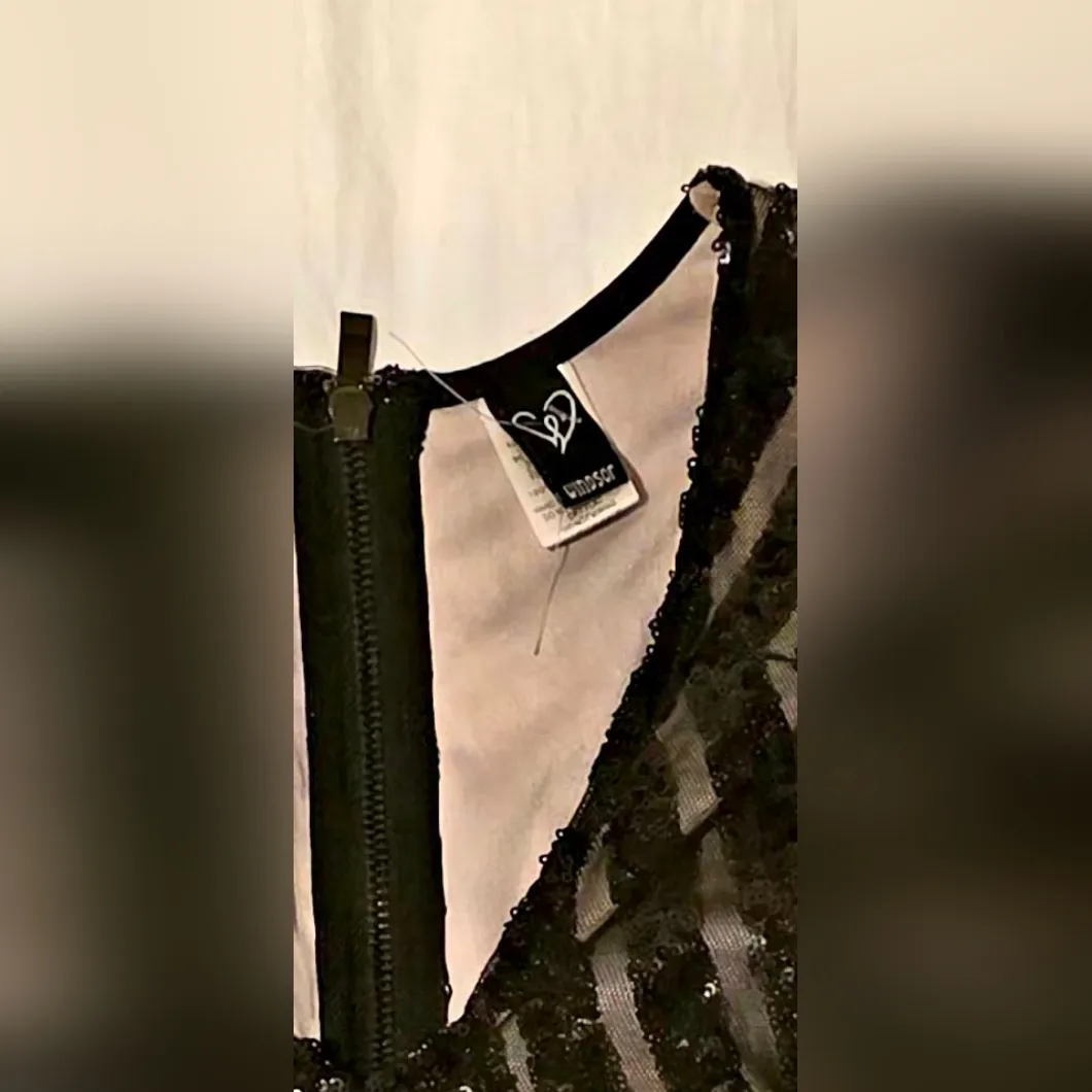 Windsor Black Sequin Long Sleeve Dress - Image 4