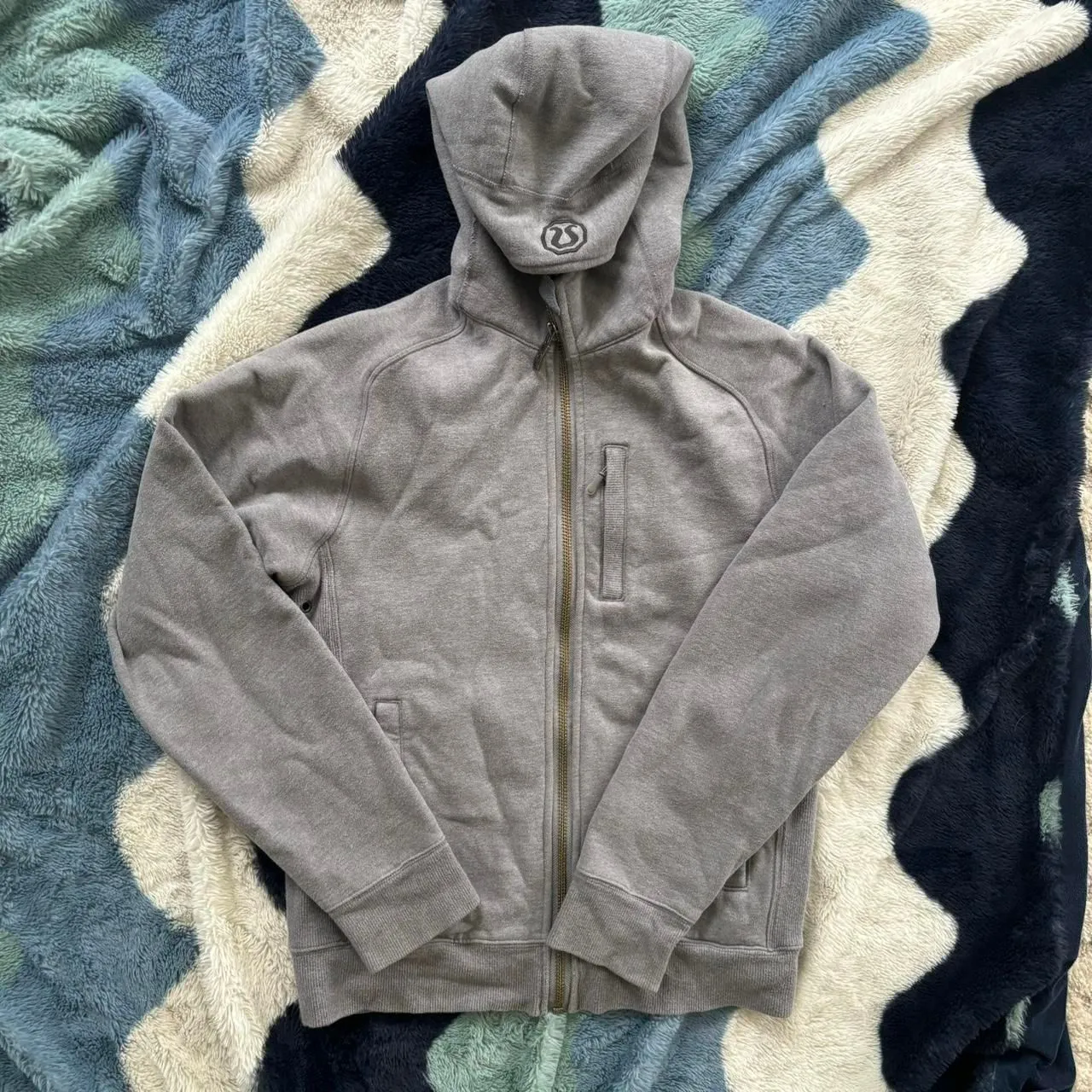 Lululemon  Y2K Gray Scuba Jacket - Image 3