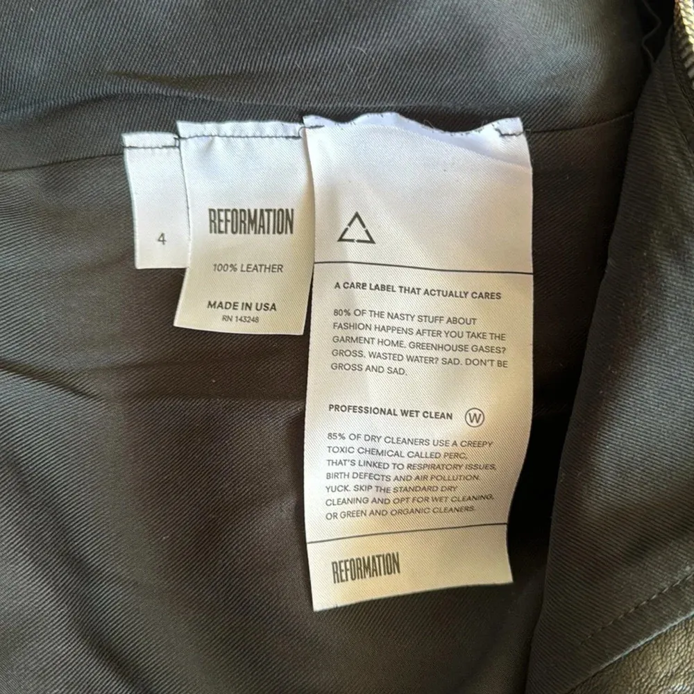 Reformation black genuine butter soft  leather star skirt size 4 EDGY micro - Image 14