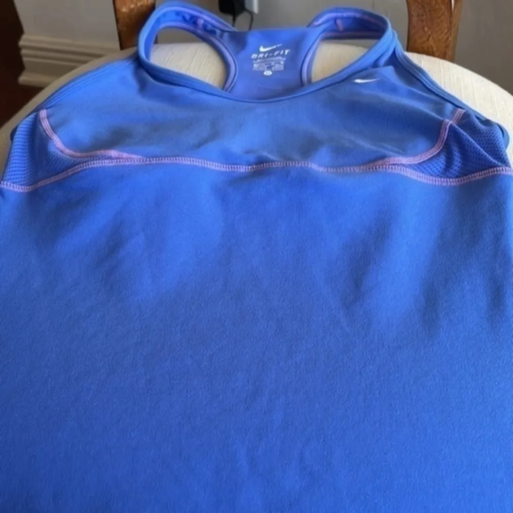 Nike  Dir Fit  tank top S - Image 2
