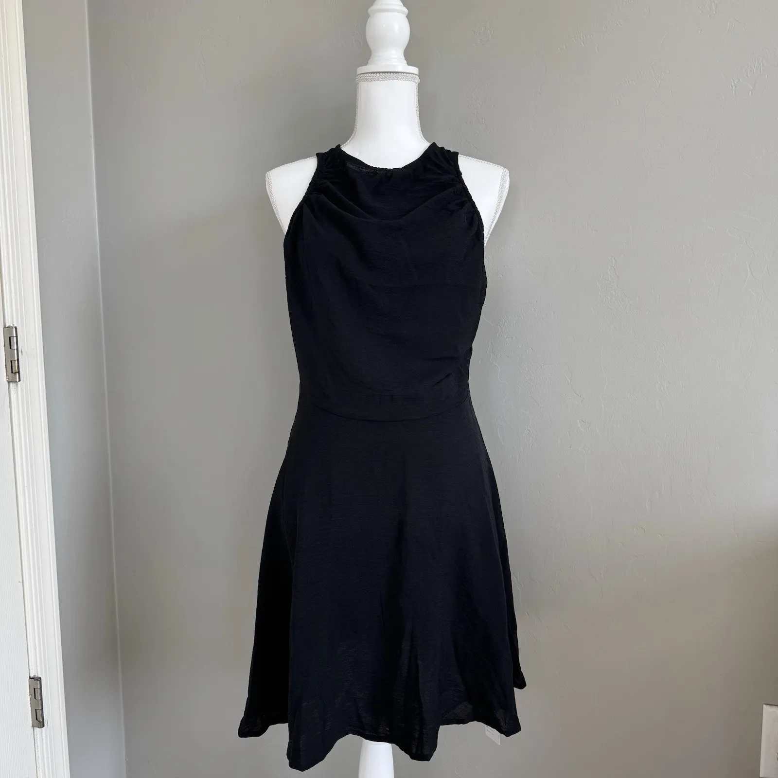NWT Beachsissi Black Dress Sleeveless Sz L Knee Length Little Black Dress Ruched - Image 9