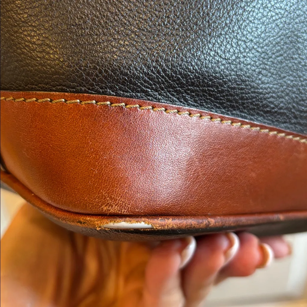 LUIGI BRAND ITALIAN VINTAGE TAN/BLACK PEBBLED LEATHER SHOULDER BAG SNAP CLOSURE Black - Image 13