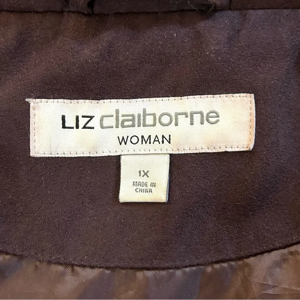 WOMAN, double zipper coat, detachable faux fur hood, plus size 1X - Image 15