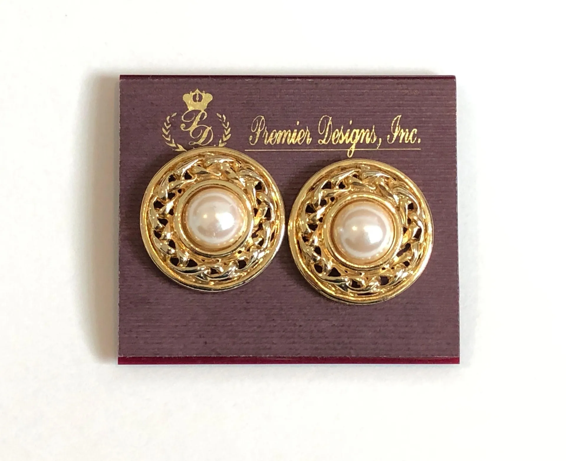 “Pearl Mesh” Clip On Earrings Gold Tone Frame Faux Pearls - Image 2