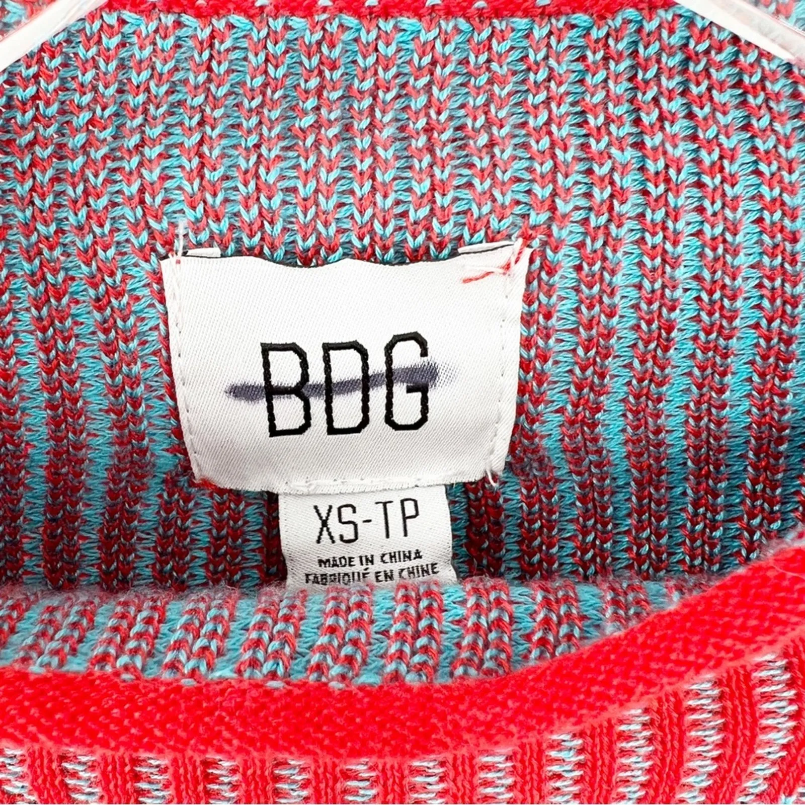 NEW Urban Outfitters BDG Sky‎ High Mockneck Sweater XS Red - Image 6