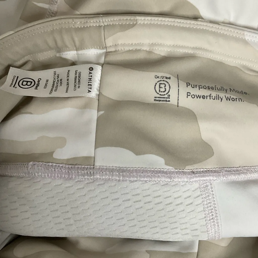 Athleta Camo Contender Powerlift 7/8 size S - Image 8
