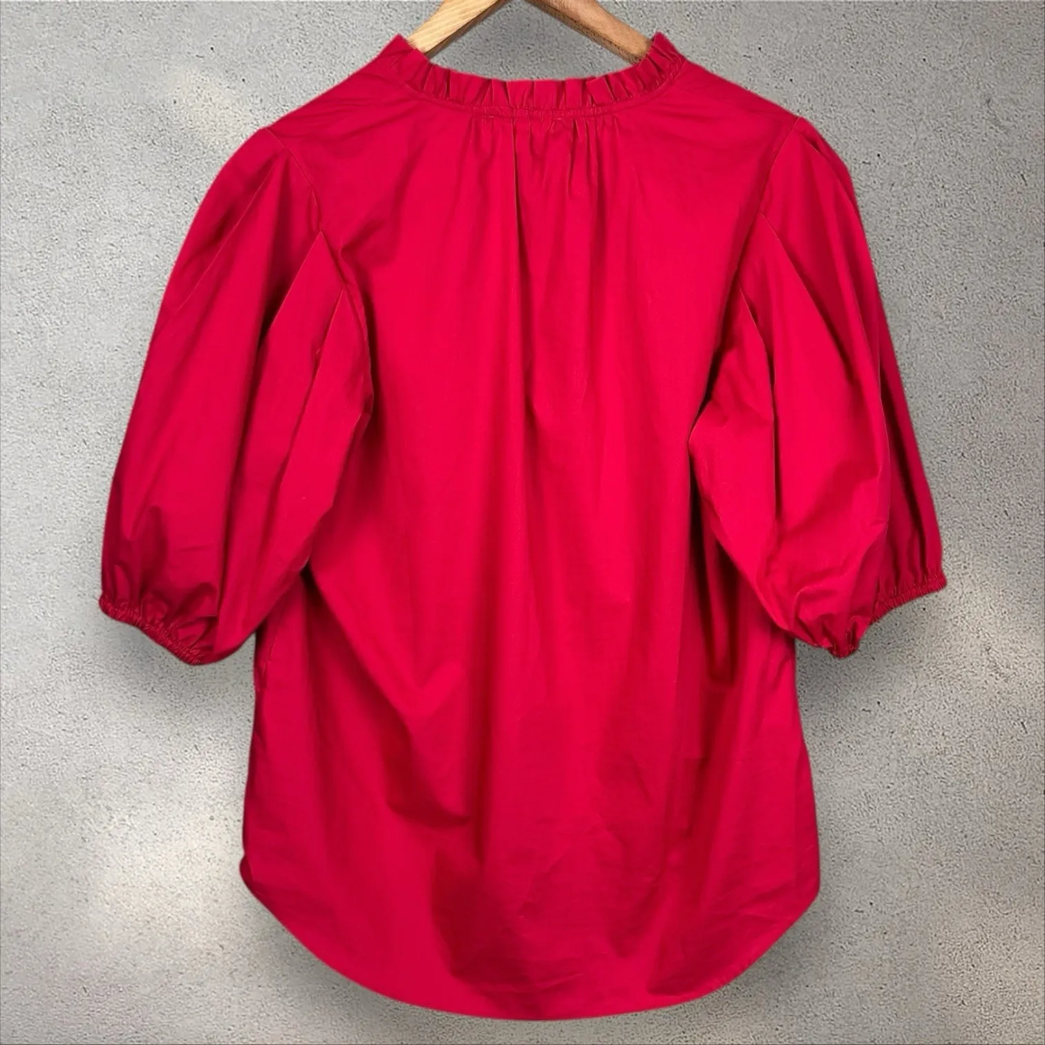 Caryn Lawn Anna V Neck Puff Sleeve Cotton Poplin Top Blouse One Size Scarlet Red - Image 5