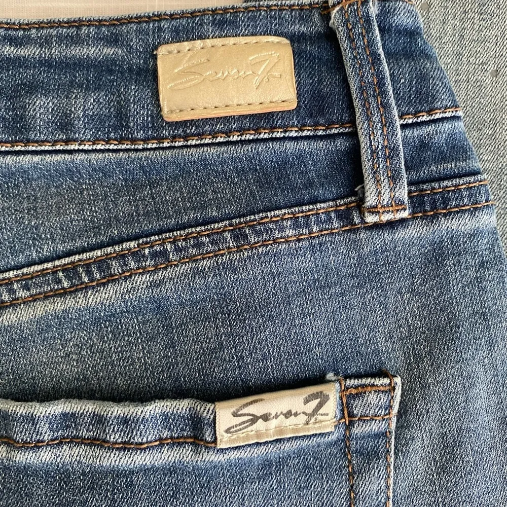 Seven 7 Blue Jeans 34x29 Pearls High Rise Skinny Tag Size 16 - Image 7