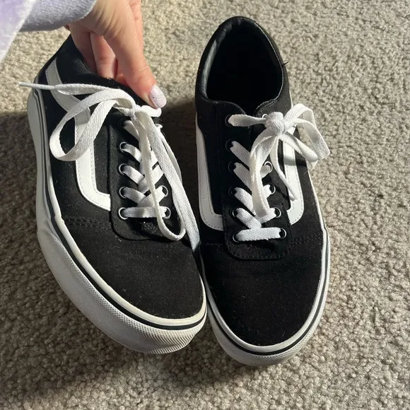 Vans sneakers - Image 2