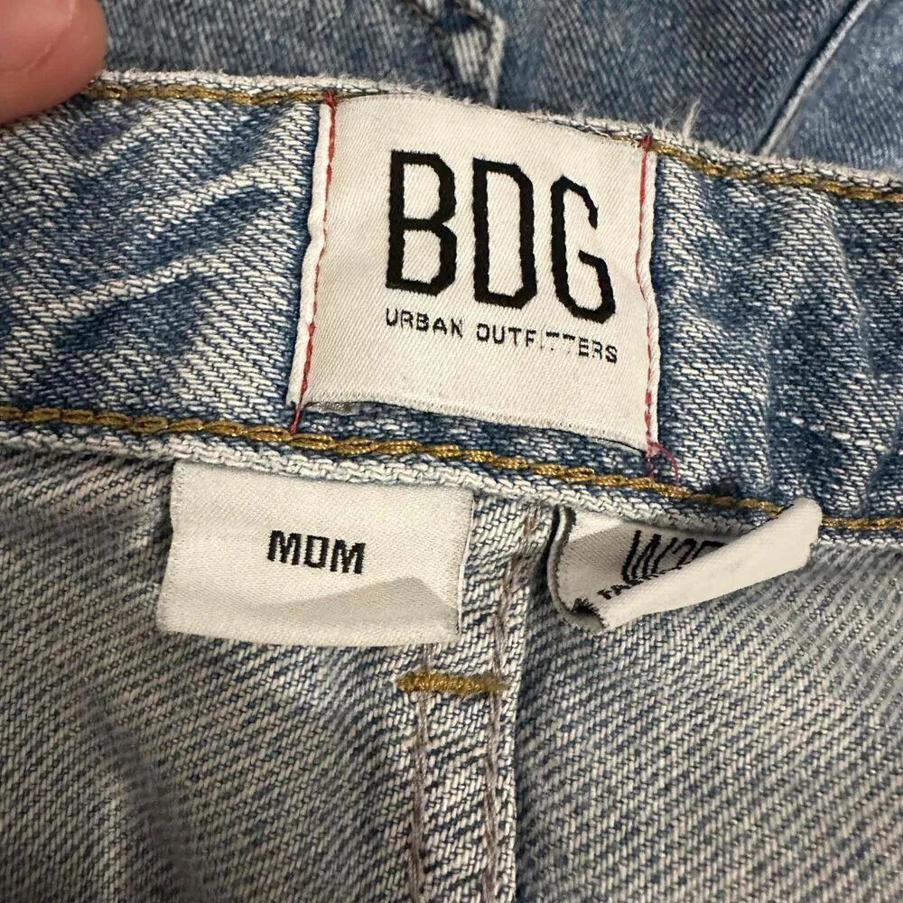 BDG Womens Blue Light Wash Distressed Mom Fit Straight Leg High Rise Jeans Sz 25 - Image 5