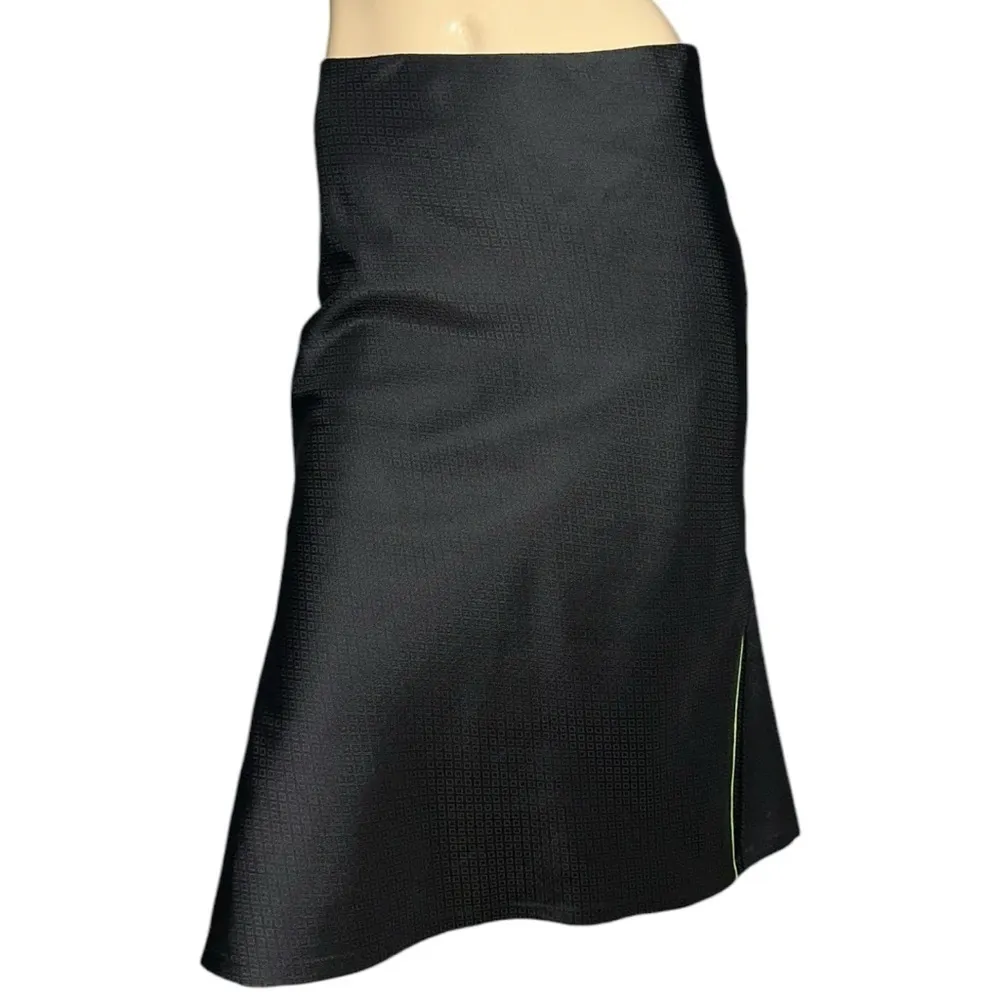 Christopher Totman Women’s Size 4 Black Lime Green Textured Silk Tulip Skirt - Image 2