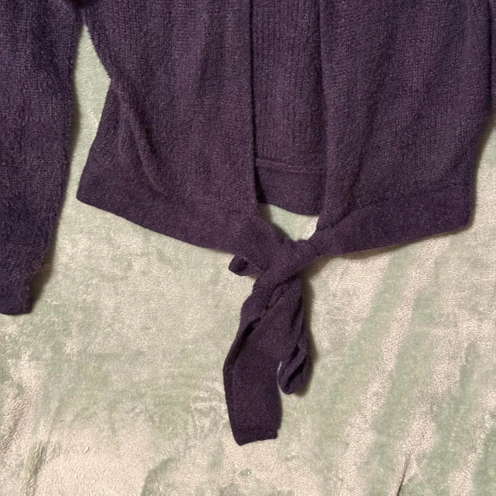 Navy Open Back Sweater Size Medium - Image 4