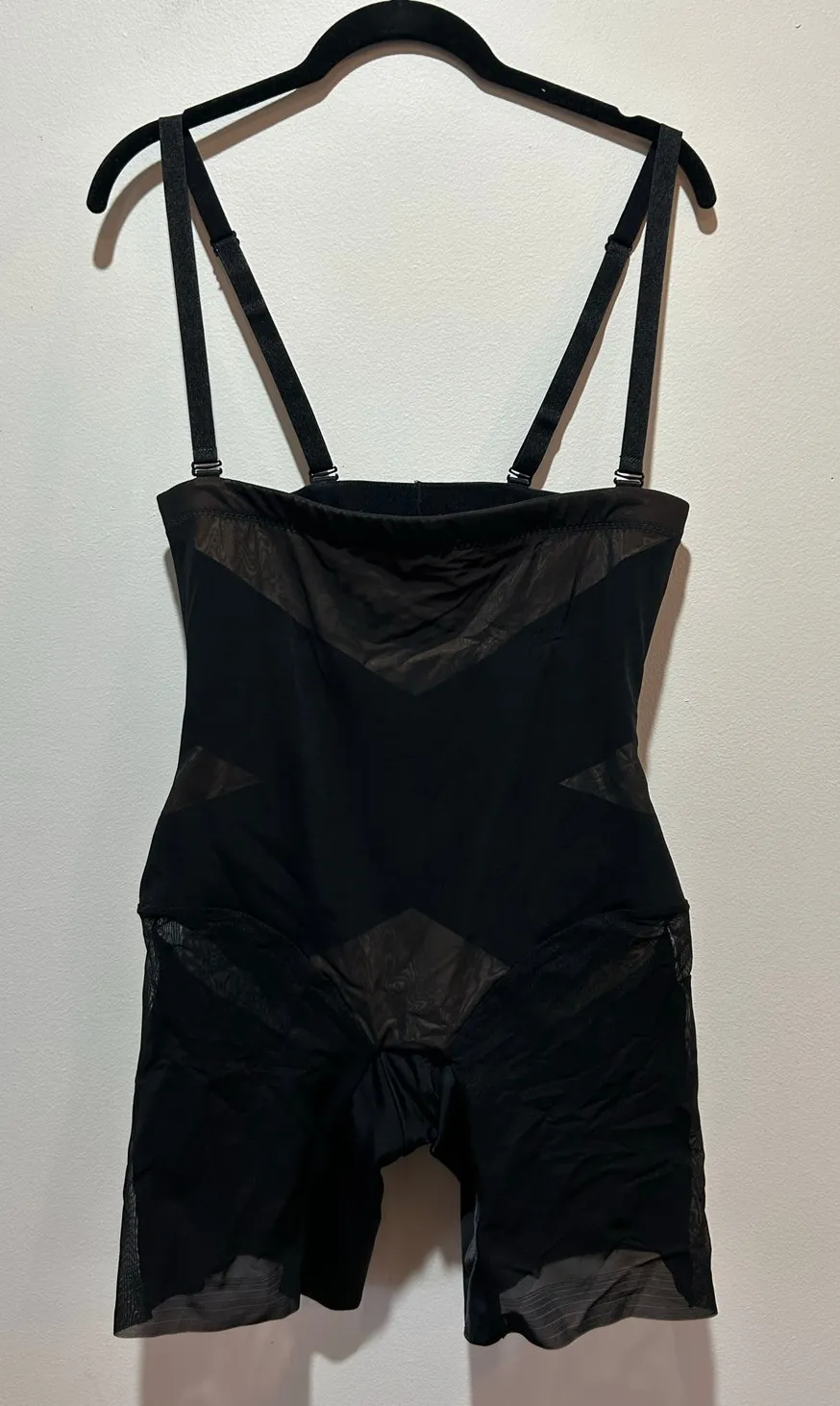 Honeylove Super Power mid thigh shortall shape wear size XL removable straps Black - Image 1