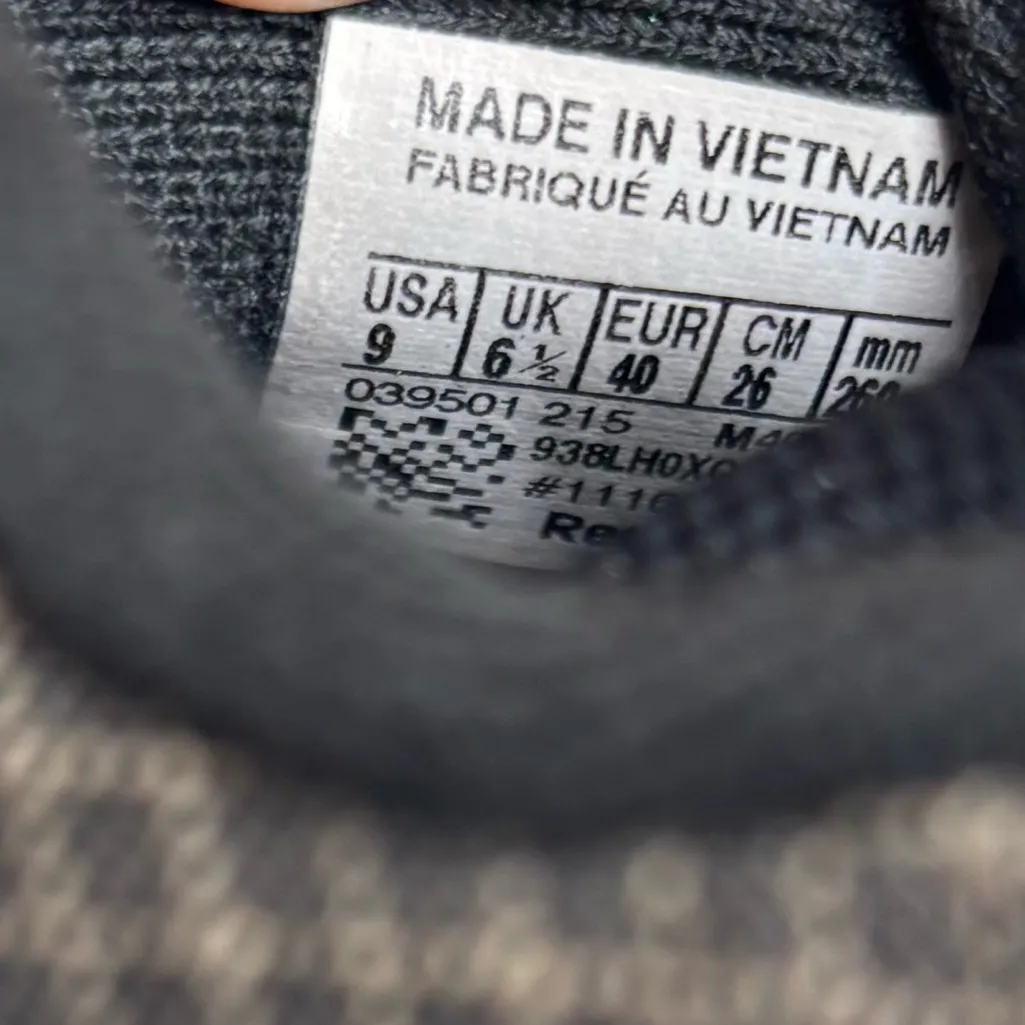 Rebook CrossFit Sneakers size 9 gym shoes grey white - Image 3