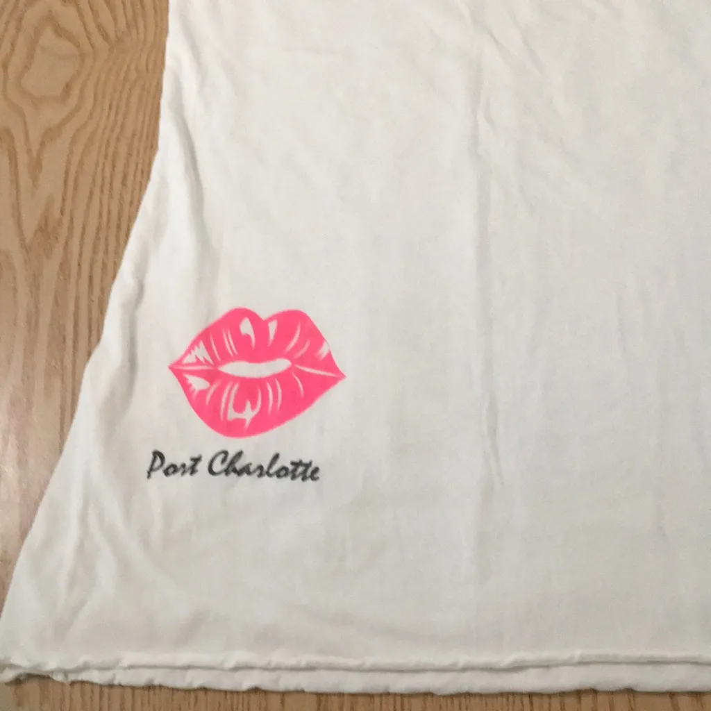 Bin 34 Vintage Hooters Tank From Port Charlotte Florida Stretchy Cotton Medium - Image 4