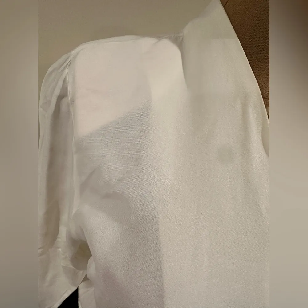 Willow Ridge Vintage Cream Button Down Pointed Hem Gold Buttons Blouse Sz 10 - Image 8