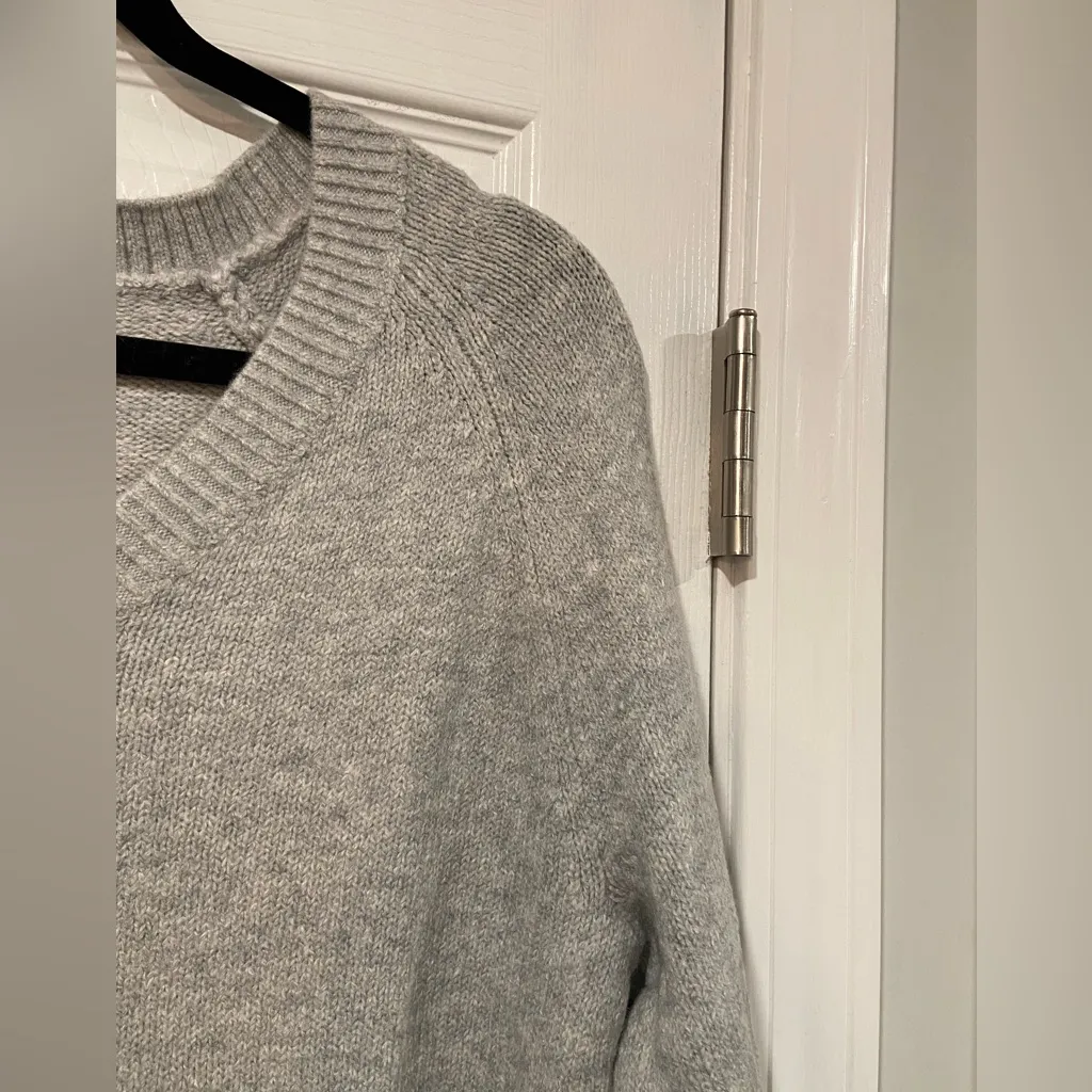 NWT Old Navy Size S Gray So Soft V Neck Long Sleeve Pullover Sweater Mini Dress - Image 5