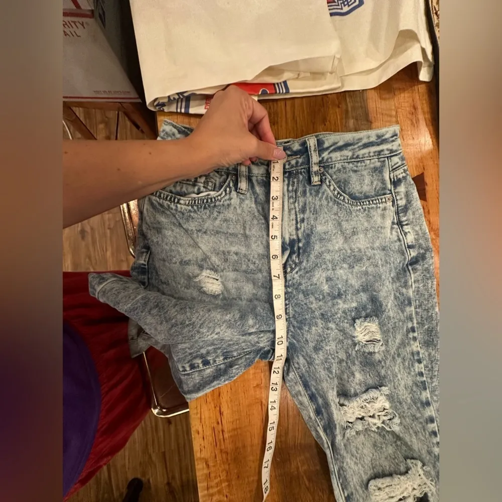 Euc Kinsley YMI High Rise Jean ankle cut style 43905 distressed jeans - Image 9