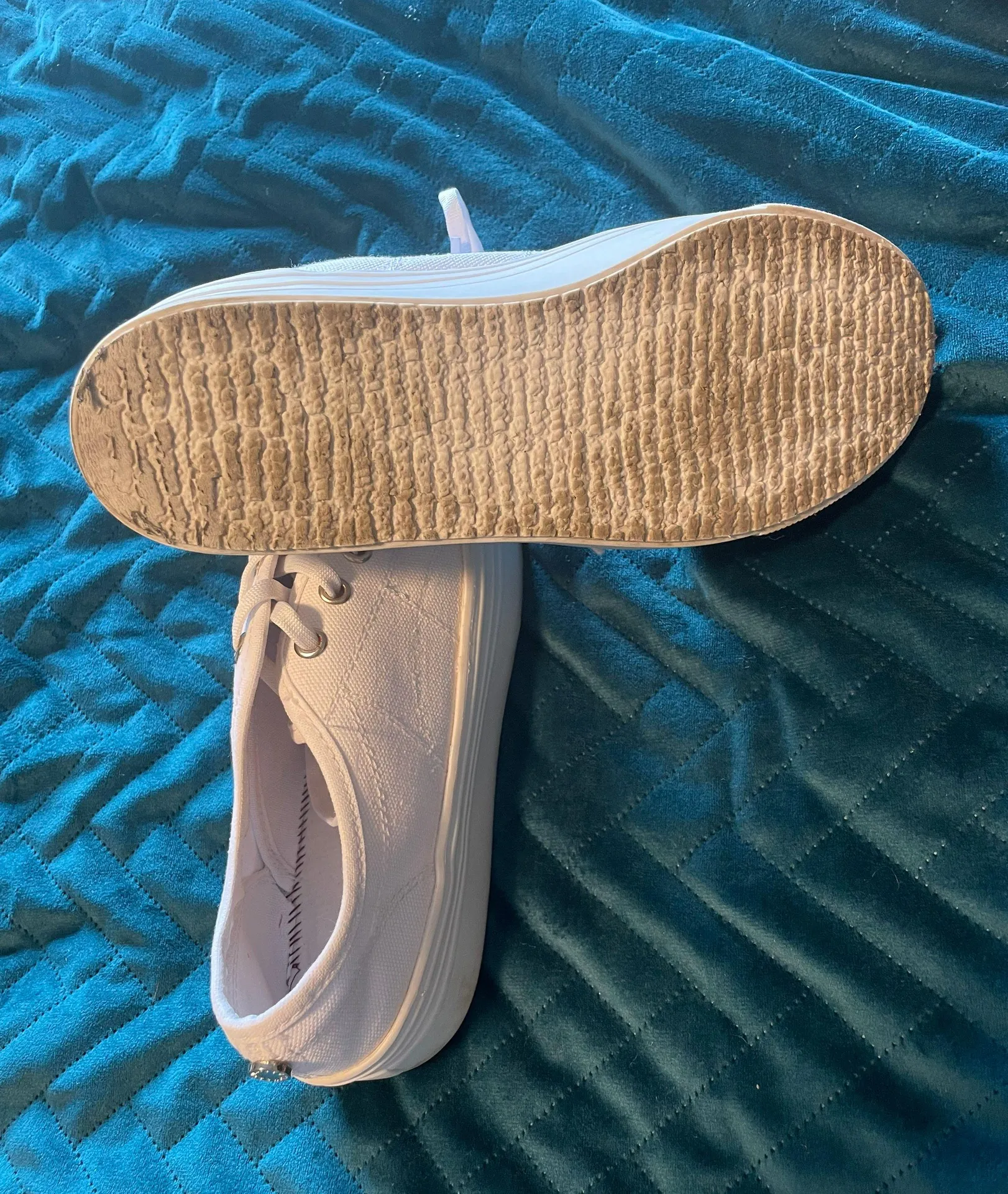 Steve Madden White Platform Shoes - Image 4