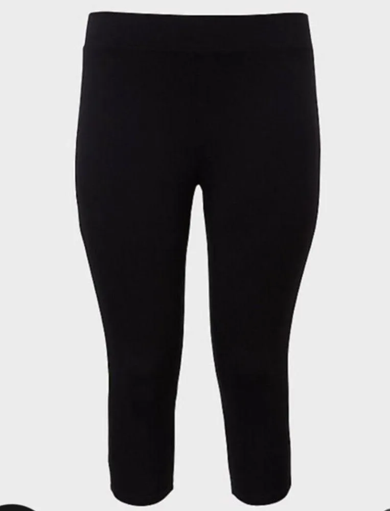 TORRID 3 Plus Size Capri Leggings Black Pull On Elastic Waist Cotton Capris 3X - Image 4