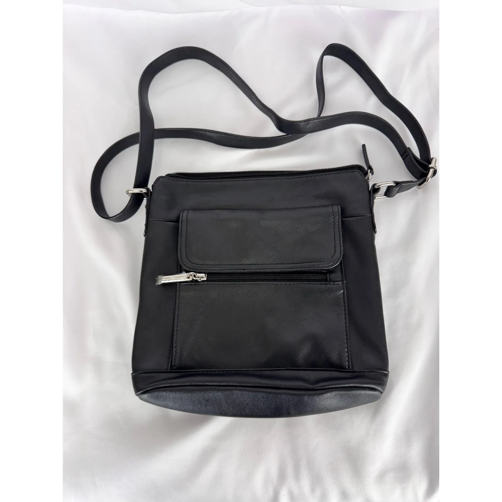 Giani Bernini Crossbody Bag Travel Purse Everyday Handbag - Image 3