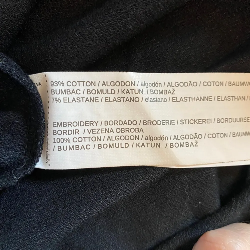 ⭐️MNG Black TShirt Dress with Embroidered Floral Patch - Image 5