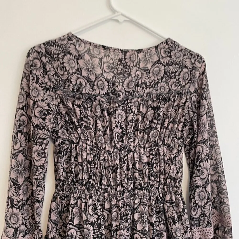 KNOX ROSE Black Lilac Lavender Mauve Pink Floral Long Sleeve Lace Up Peasant Top - Image 12