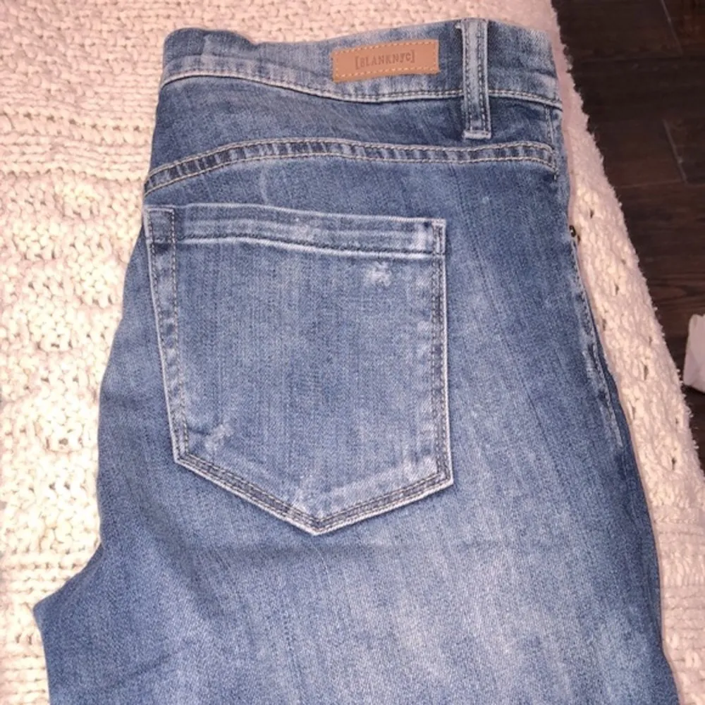 Blank NYC distressed jeans size 28 - Image 7