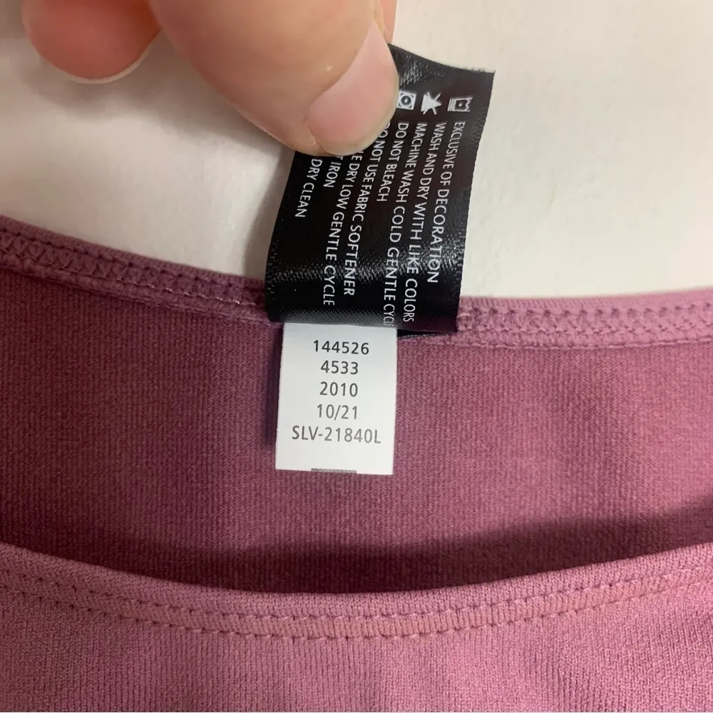 NWT Velocity Cropped Cut Out Pink Cinnamon Workout Top Size Large Purple - Image 10