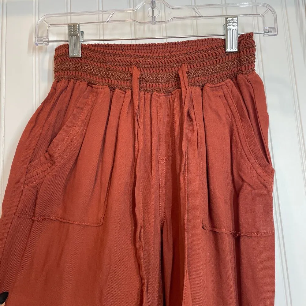 Rewash & Lucy & Laurel Women’s Floral Top & High Waisted Pants Bundle Size S - Image 8