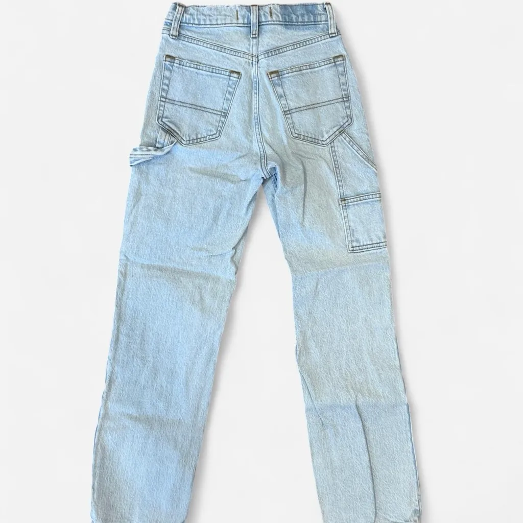 Abercrombie Women's Ultra High Rise 90s
Straight Carpenter Jean - Image 7
