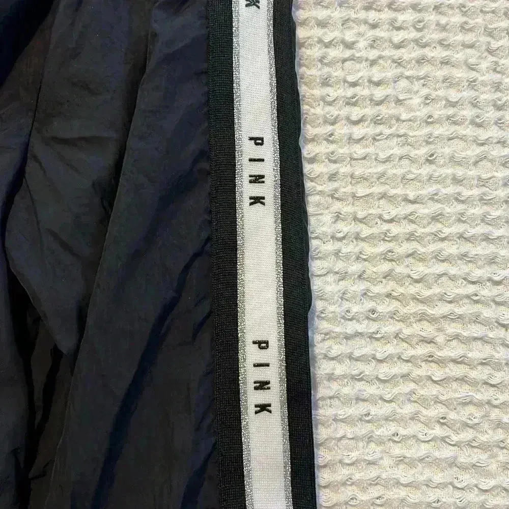 Pink Victoria Secret Women’s Windbreaker Jacket Y6 - Image 3