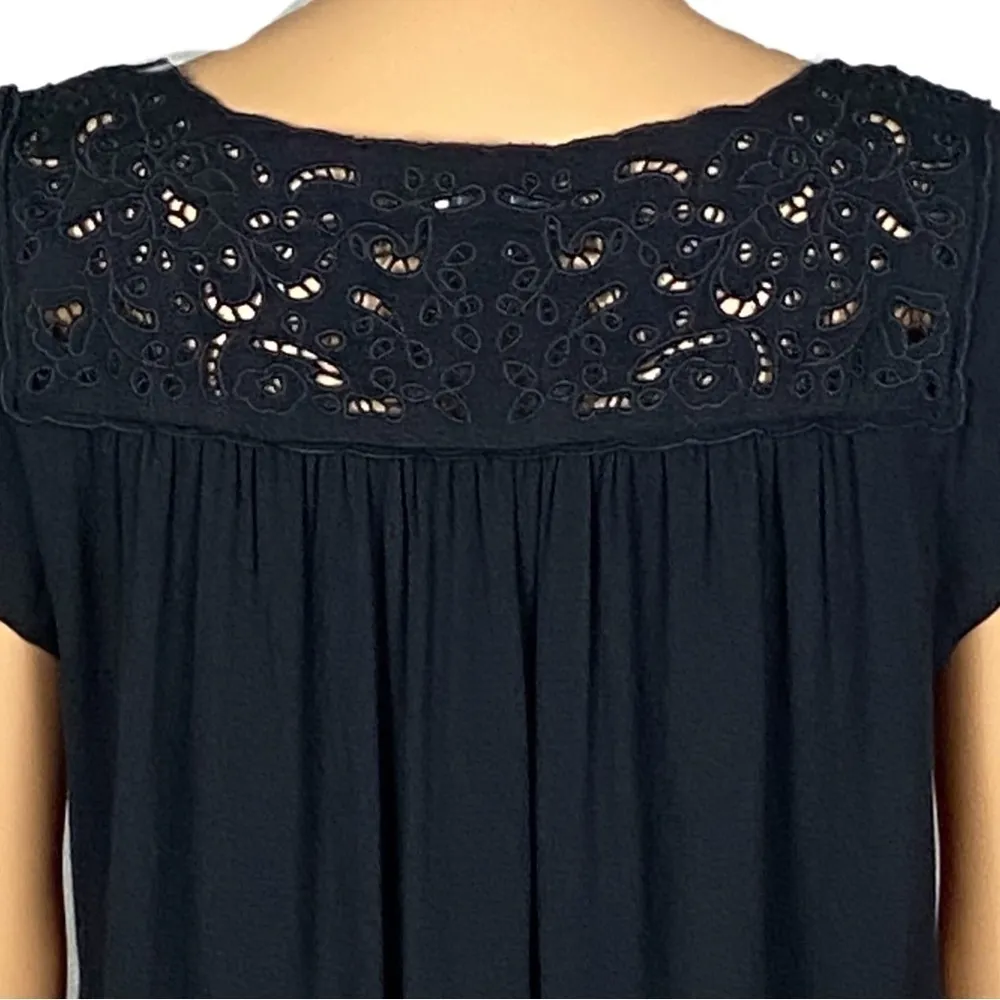 JOIE “Elsanna” black shift dress w/lace cut-outs at the neckline. Size XS. EUC - Image 10